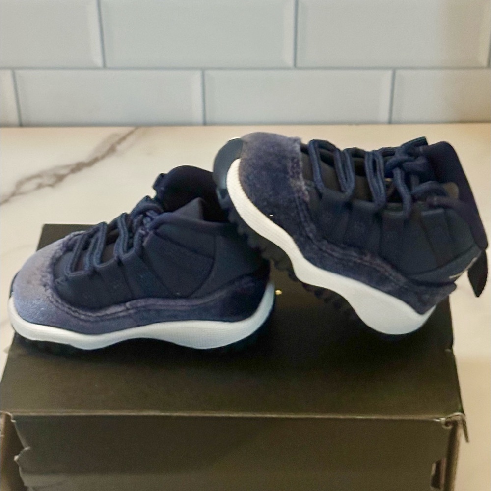 Jordan 11 Retro - Toddler